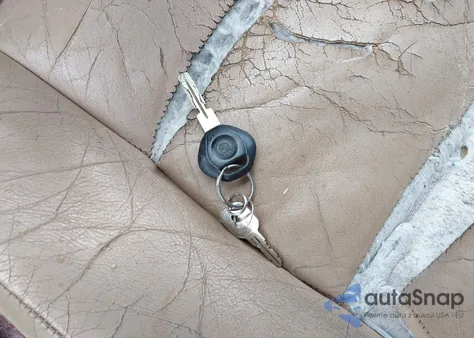 1996 BMW 328 Ic Automatic z USA, uszkodzony, nr VIN WBABK8325TET91746